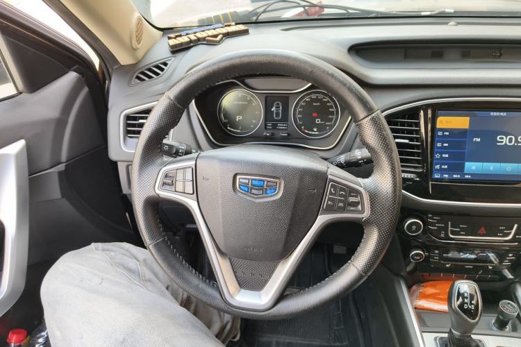 Used Geely Auto Vision X6 2016 1.3T CVT Flagship Model Steering Wheel
