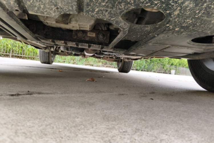 Used Geely Auto Vision X6 2016 1.3T CVT Flagship Model Chassis Front