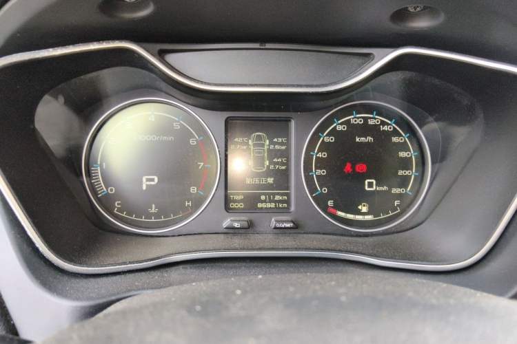 Used Geely Auto Vision X6 2016 1.3T CVT Flagship Model Instrument Cluster