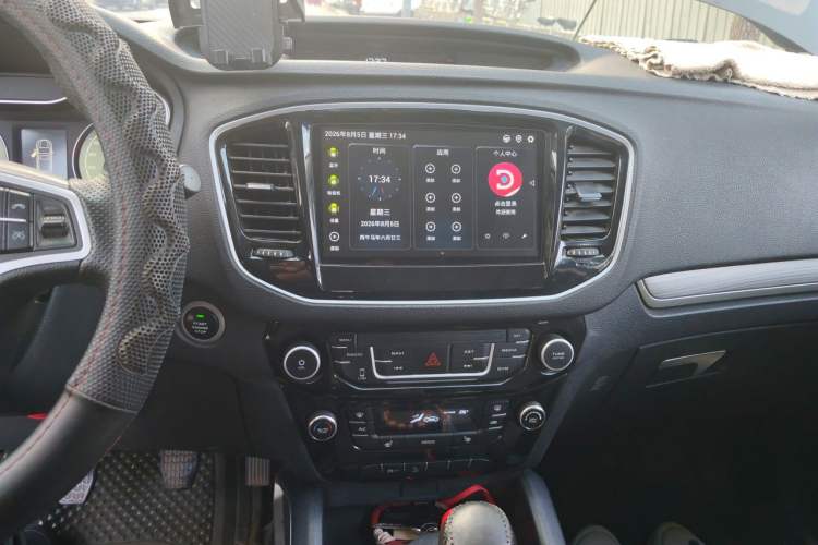 Used Geely Auto Vision X6 2016 1.8L Manual Luxury Model Audio And AC Panel