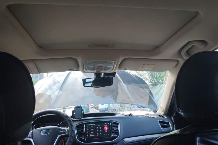 Used Geely Auto Vision X6 2016 1.8L Manual Luxury Model Headliner