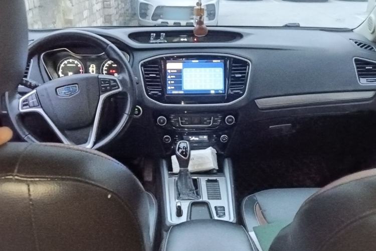 Used Geely Auto Vision X6 2016 1.3T CVT Luxury Model Center Console