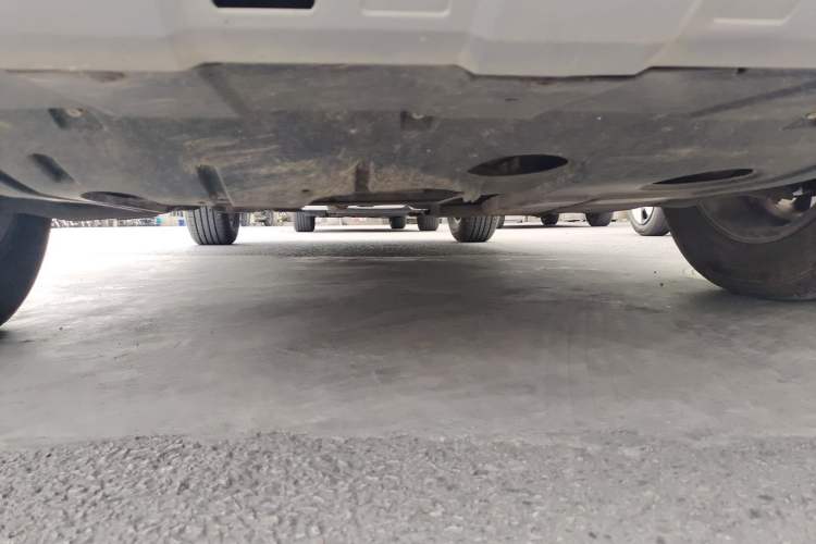 Used Geely Auto Vision X6 2016 1.8L Manual Luxury Model Chassis Front
