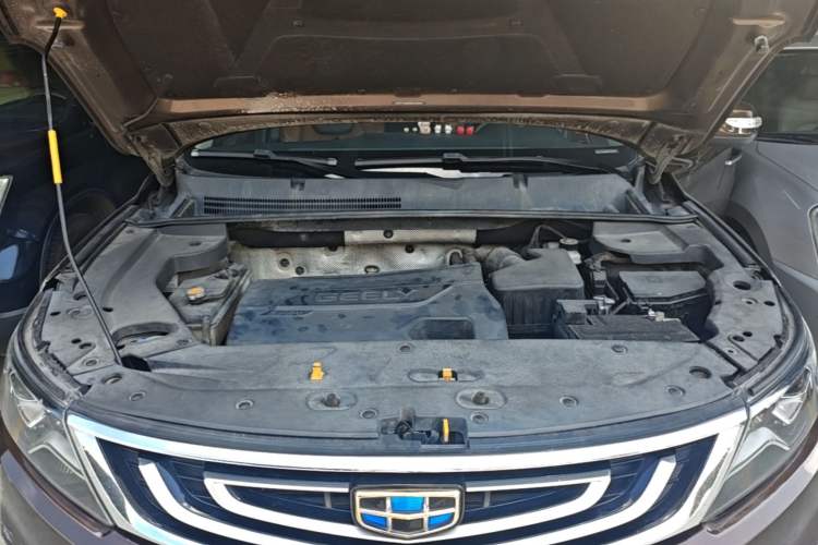 Used Geely Auto Vision X6 2016 1.3T CVT Luxury Model Engine Bay
