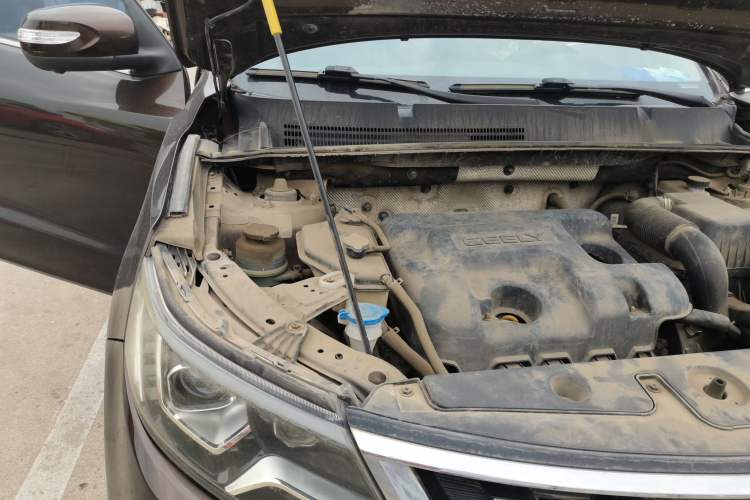 Used Geely Auto Vision X6 2016 1.8L Manual Luxury Model Engine Bay Right