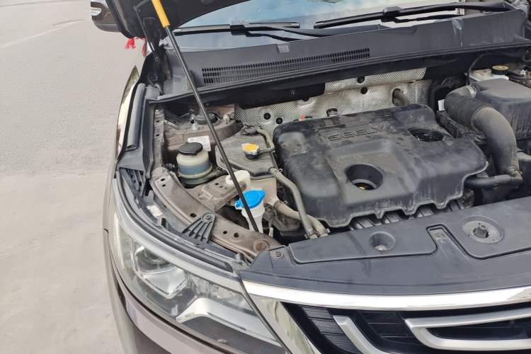 Used Geely Auto Vision X6 2016 1.8L Manual Luxury Model Engine Bay Right