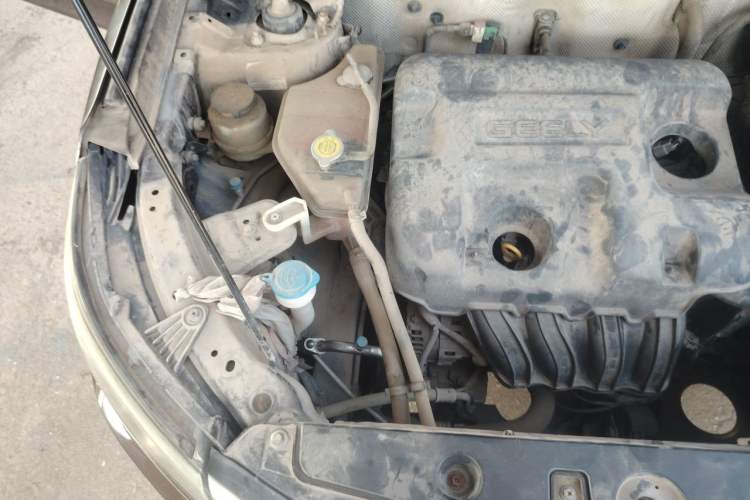 Used Geely Auto Vision X6 2016 1.8L Manual Luxury Model Engine Bay Right