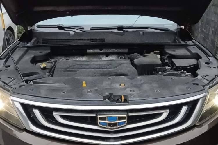 Used Geely Auto Vision X6 2016 1.3T CVT Luxury Model Engine Bay