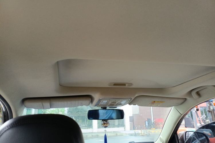 Used Geely Auto Vision X6 2016 1.3T CVT Flagship Model Headliner