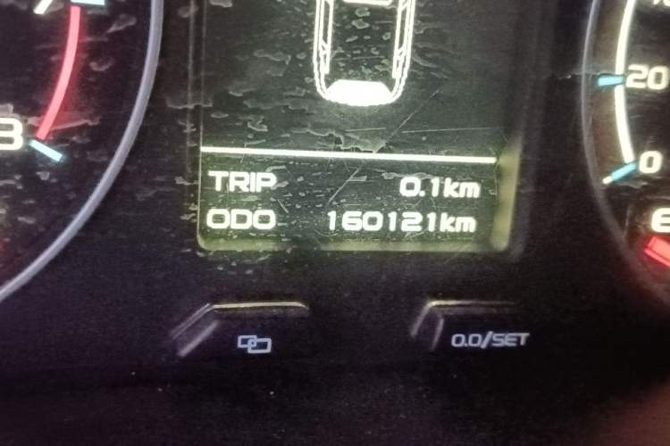Used Geely Auto Vision X6 2016 1.3T CVT Luxury Model Odometer Close Up
