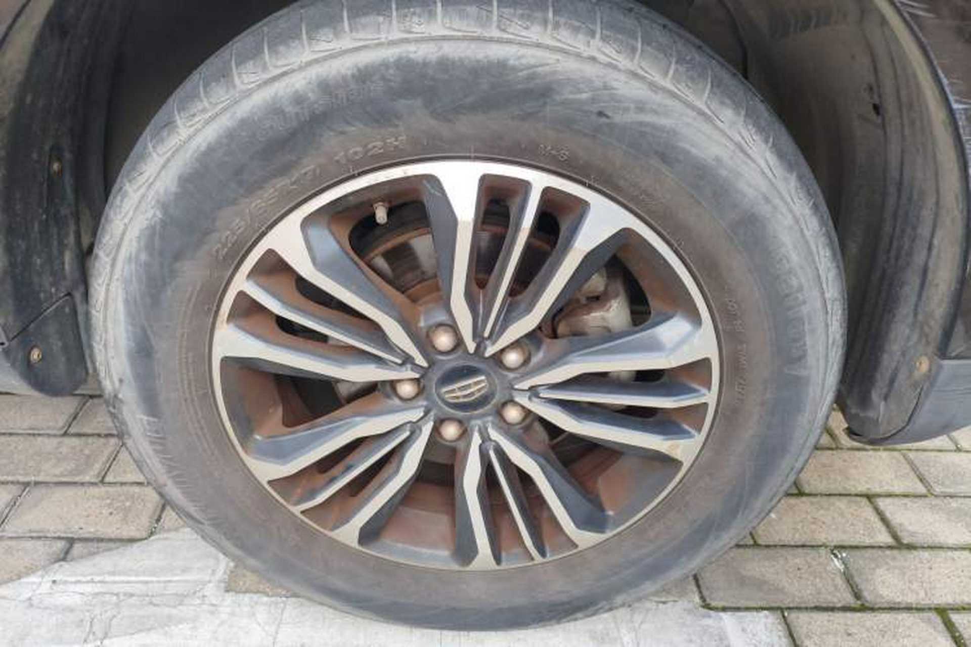 Used Geely Auto Vision X6 2016 1.3T CVT Luxury Model Right Front Wheel Hub
