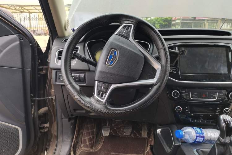 Used Geely Auto Vision X6 2016 1.8L Manual Luxury Model Steering Wheel