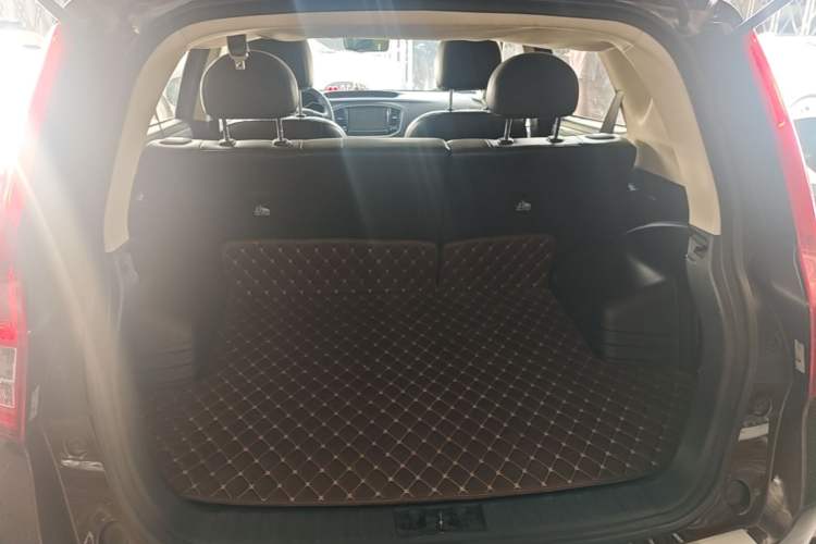 Used Geely Auto Vision X6 2016 1.3T CVT Luxury Model Trunk