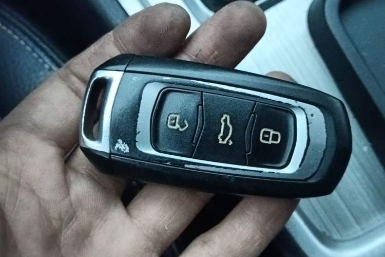 Used Geely Auto Vision X6 2016 1.3T CVT Luxury Model Vehicle Key