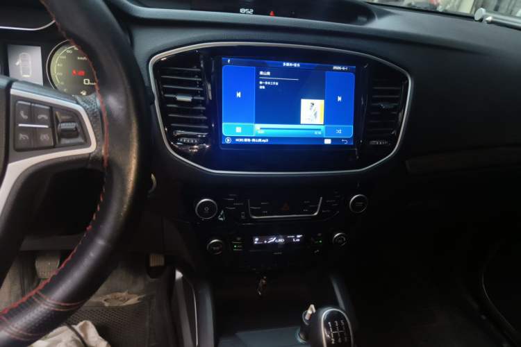 Used Geely Auto Vision X6 2016 1.8L Manual Luxury Model Audio And AC Panel
