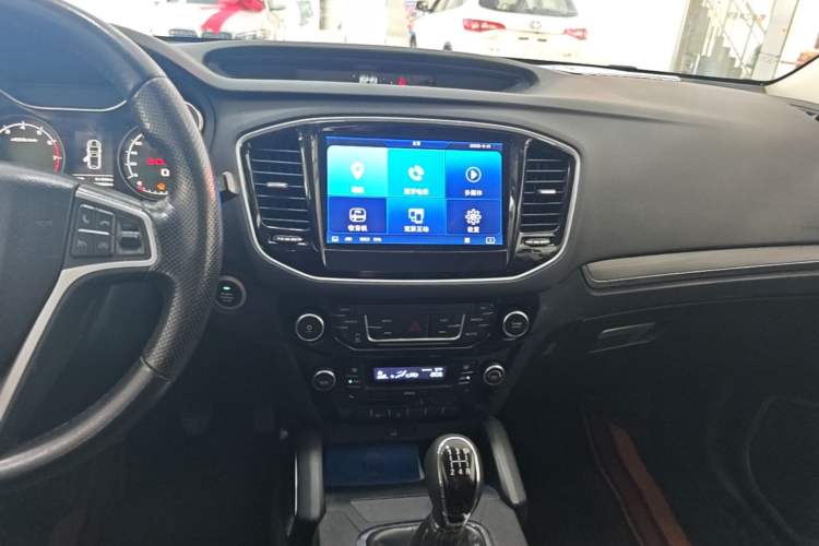 Used Geely Auto Vision X6 2016 1.8L Manual Luxury Model Audio And AC Panel