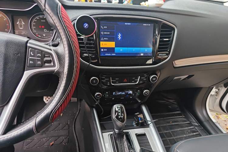 Used Geely Auto Vision X6 2016 1.3T CVT Flagship Model Audio And AC Panel