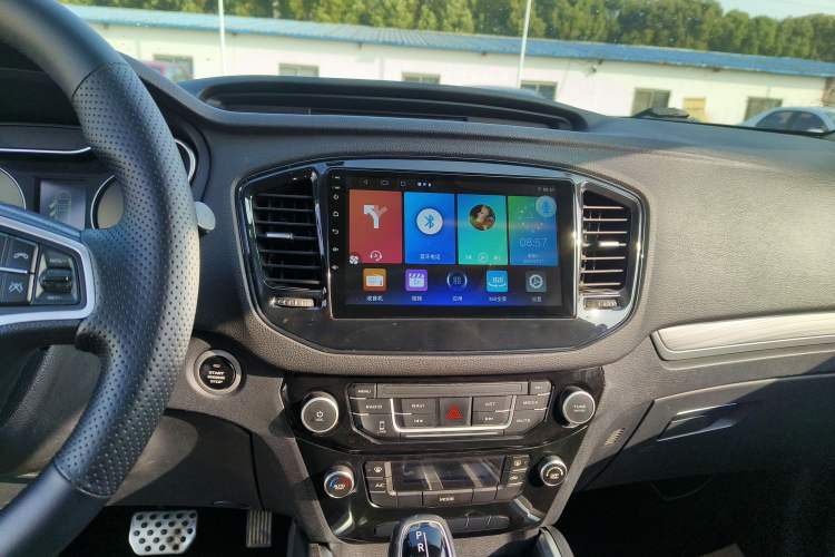 Used Geely Auto Vision X6 2016 1.3T CVT Luxury Model Audio And AC Panel