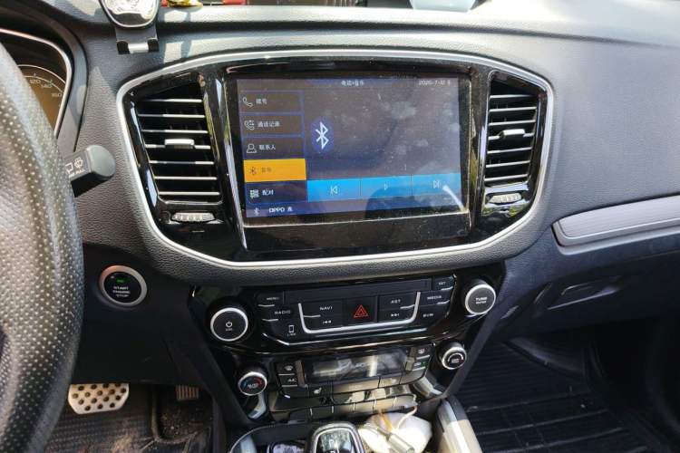 Used Geely Auto Vision X6 2016 1.3T CVT Flagship Model Audio And AC Panel