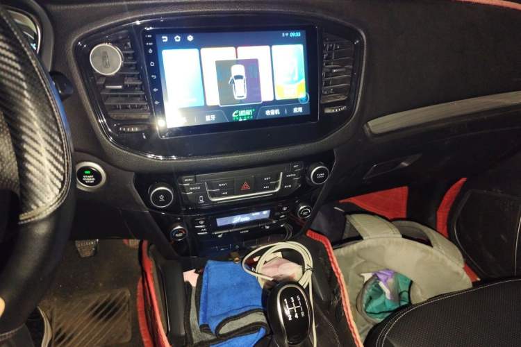 Used Geely Auto Vision X6 2016 1.8L Manual Luxury Model Audio And AC Panel