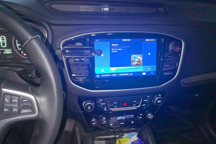 Used Geely Auto Vision X6 2016 1.8L Manual Luxury Model Audio And AC Panel