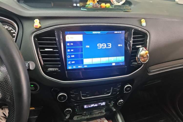 Used Geely Auto Vision X6 2016 1.3T CVT Flagship Model Audio And AC Panel