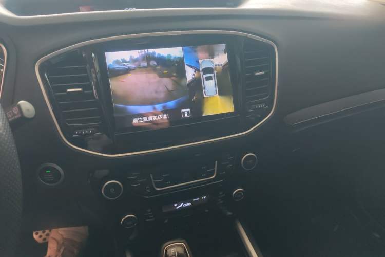 Used Geely Auto Vision X6 2016 1.3T CVT Flagship Model Audio And AC Panel