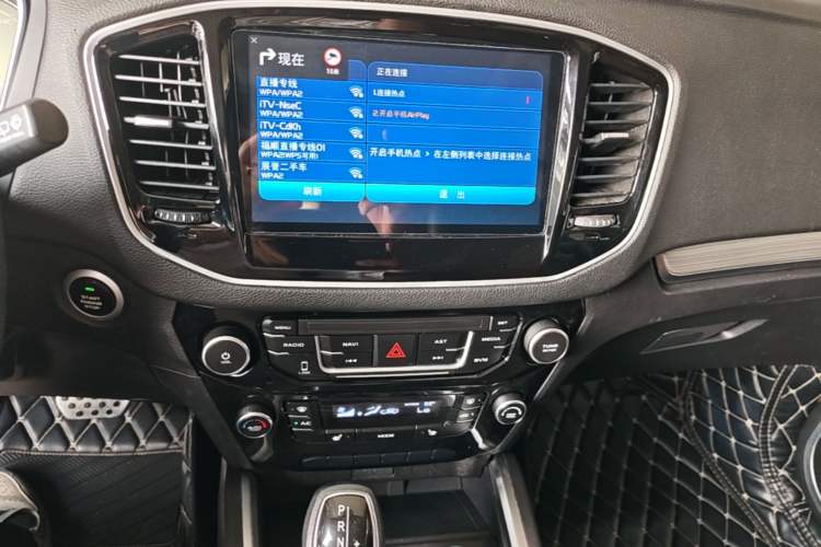 Used Geely Auto Vision X6 2016 1.3T CVT Flagship Model Audio And AC Panel