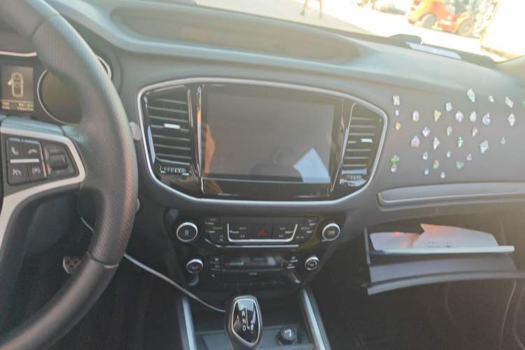 Used Geely Auto Vision X6 2016 1.3T CVT Luxury Model Audio And AC Panel
