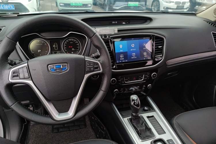 Used Geely Auto Vision X6 2016 1.3T CVT Luxury Model Audio And AC Panel