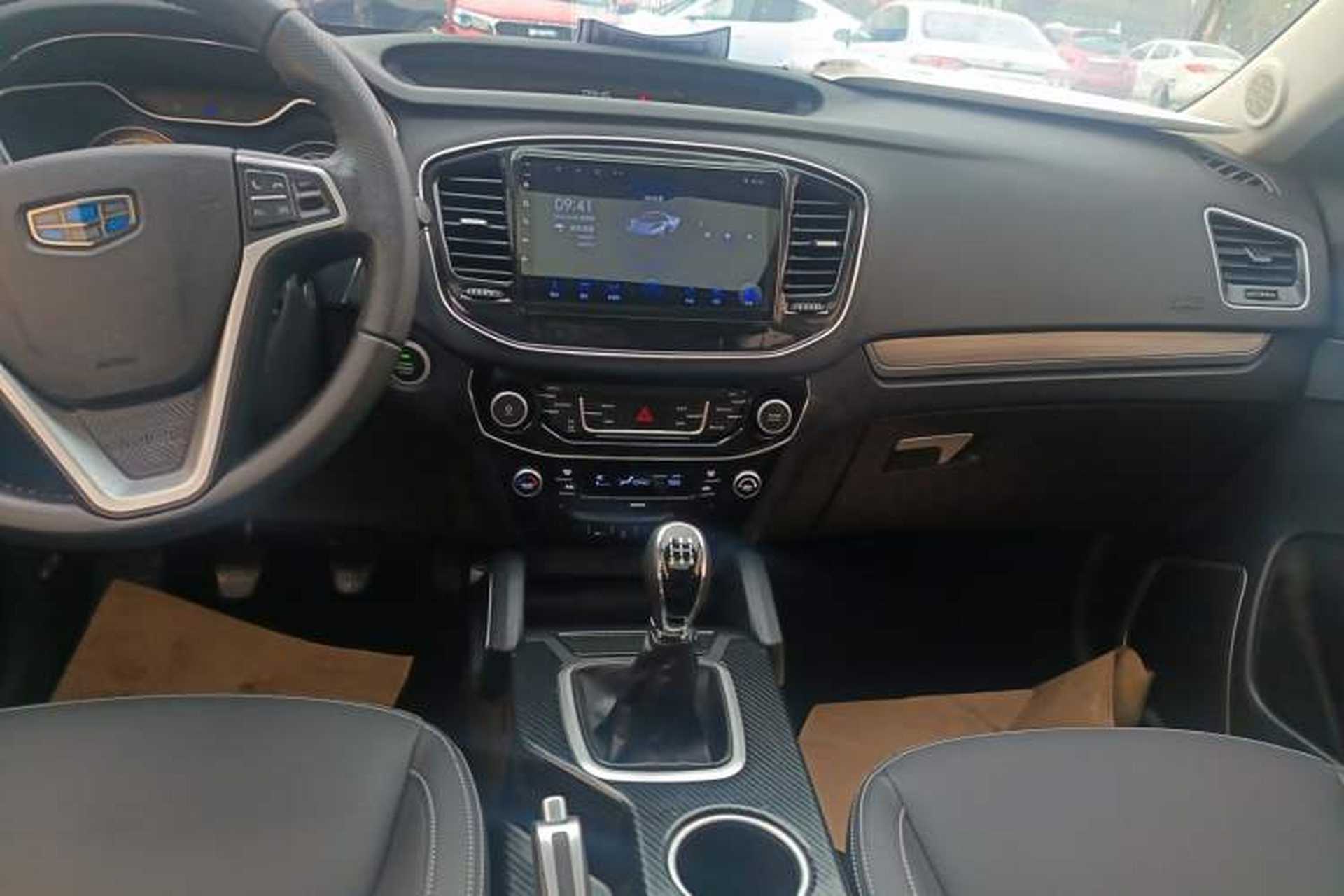 Used Geely Auto Vision X6 2016 1.8L Manual Luxury Model Audio And AC Panel