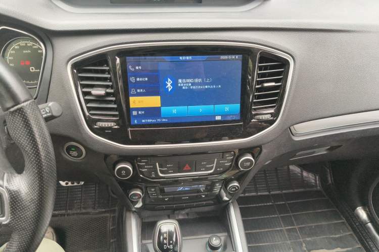 Used Geely Auto Vision X6 2016 1.3T CVT Flagship Model Audio And AC Panel