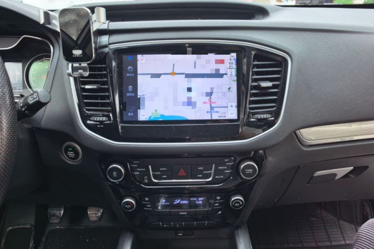 Used Geely Auto Vision X6 2016 1.8L Manual Luxury Model Audio And AC Panel