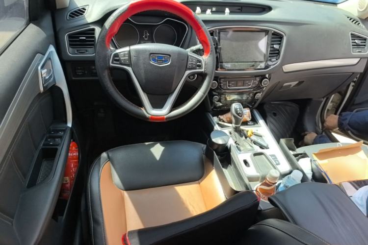 Used Geely Auto Vision X6 2016 1.3T CVT Luxury Model Center Console