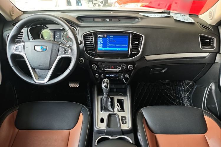 Used Geely Auto Vision X6 2016 1.3T CVT Flagship Model Center Console