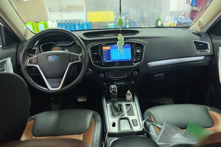 Used Geely Auto Vision X6 2016 1.3T CVT Luxury Model Center Console
