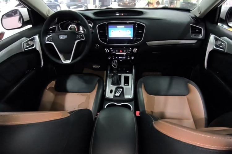 Used Geely Auto Vision X6 2016 1.3T CVT Luxury Model Center Console