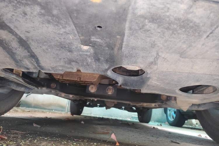 Used Geely Auto Vision X6 2016 1.3T CVT Flagship Model Chassis Front