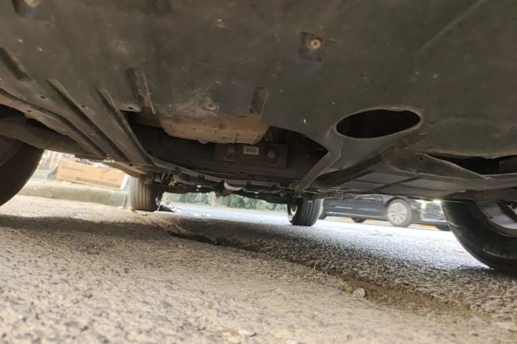 Used Geely Auto Vision X6 2016 1.3T CVT Luxury Model Chassis Front
