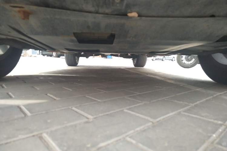 Used Geely Auto Vision X6 2016 1.3T CVT Flagship Model Chassis Front