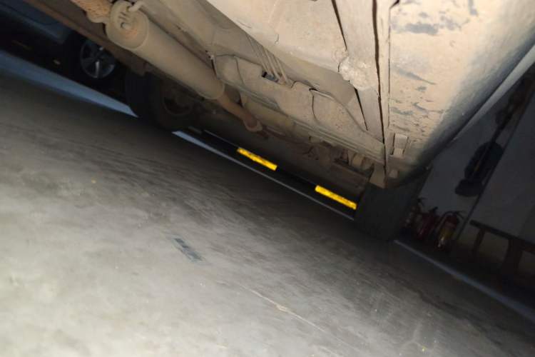 Used Geely Auto Vision X6 2016 1.8L Manual Luxury Model Chassis Front Left