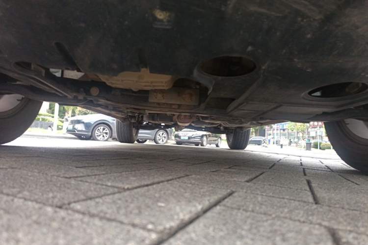 Used Geely Auto Vision X6 2016 1.3T CVT Flagship Model Chassis Front
