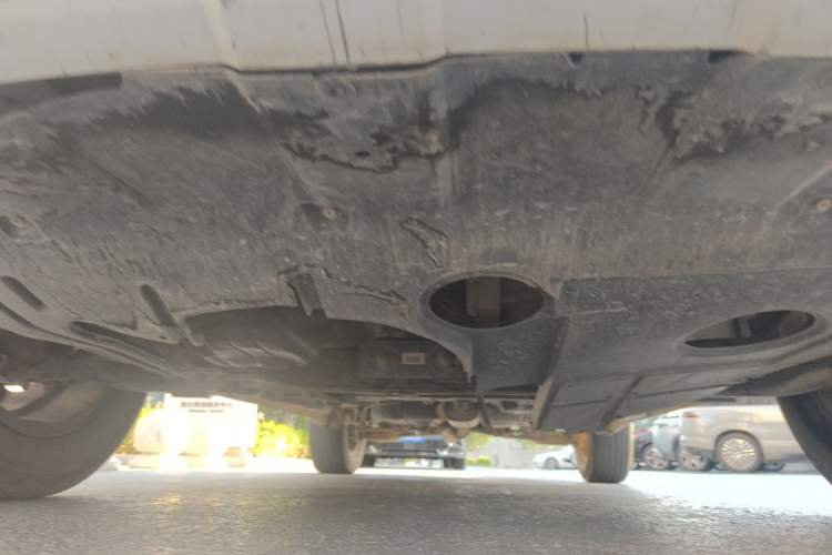Used Geely Auto Vision X6 2016 1.8L Manual Luxury Model Chassis Front