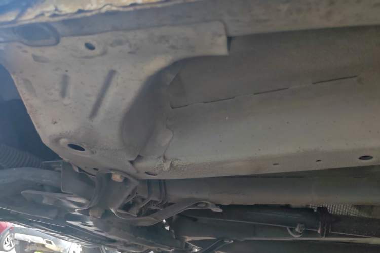 Used Geely Auto Vision X6 2016 1.3T CVT Flagship Model Chassis Front