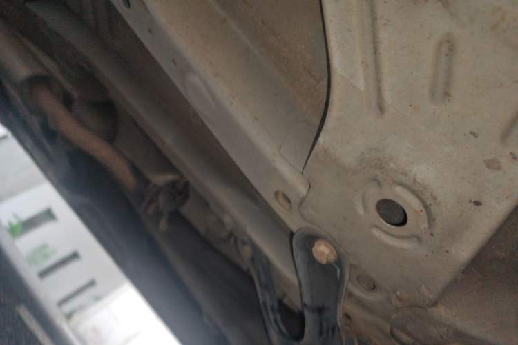 Used Geely Auto Vision X6 2016 1.3T CVT Flagship Model Chassis Front Right