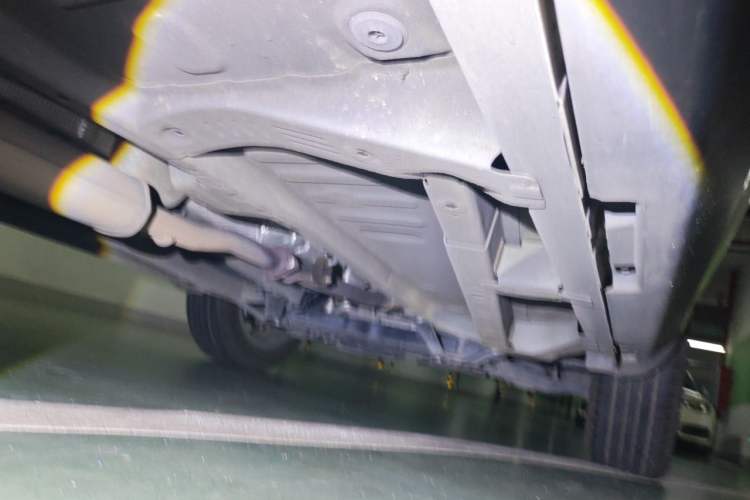 Used Geely Auto Vision X6 2016 1.3T CVT Flagship Model Chassis Front Right