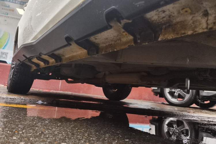 Used Geely Auto Vision X6 2016 1.3T CVT Flagship Model Chassis Front Right