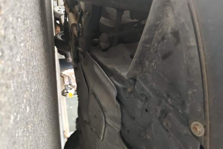 Used Geely Auto Vision X6 2016 1.8L Manual Luxury Model Chassis Front Right