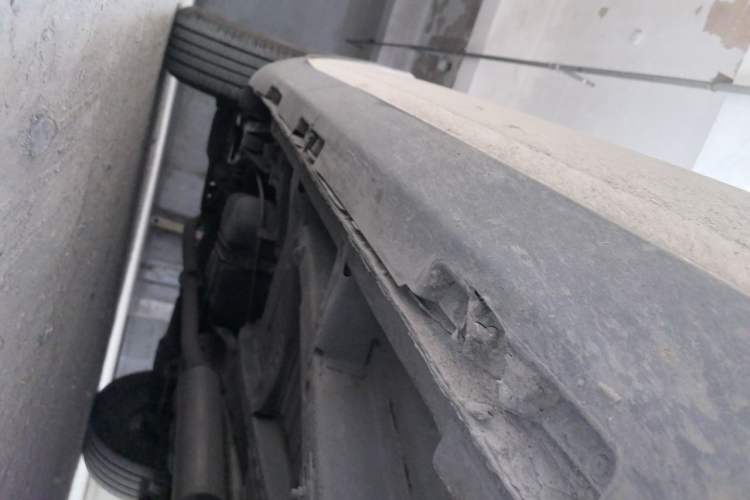 Used Geely Auto Vision X6 2016 1.8L Manual Luxury Model Chassis Front Right