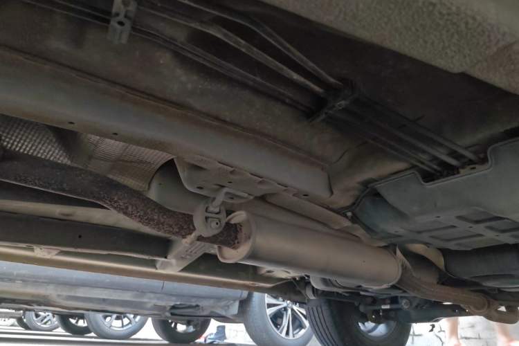 Used Geely Auto Vision X6 2016 1.3T CVT Flagship Model Chassis Front Right